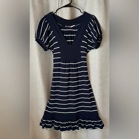 Juicy Couture•short sleeved striped dress•women’s medium•navy & white•tie back - Picture 2 of 15